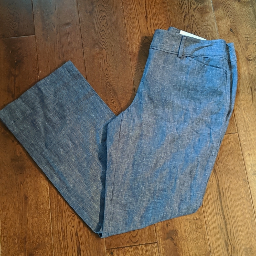 Women's Sz 8 Petite curvy loft trouser pants.